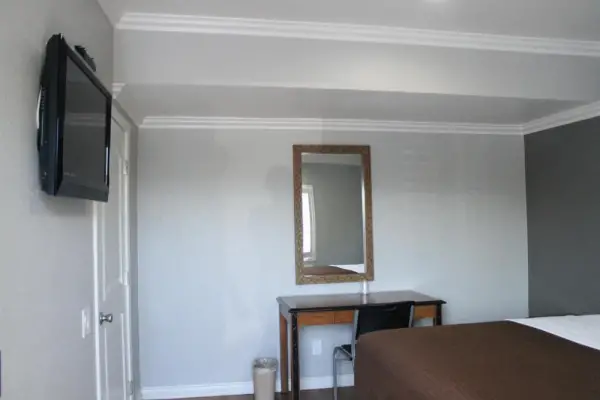Town House Motel 9